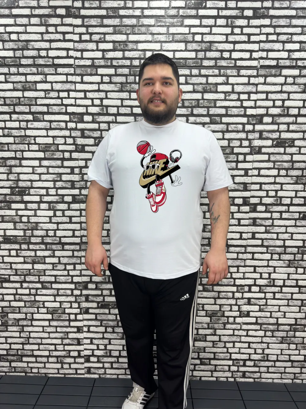 Erkek Büyük Beden Yeni Model Tişört Beyaz ve Siyah