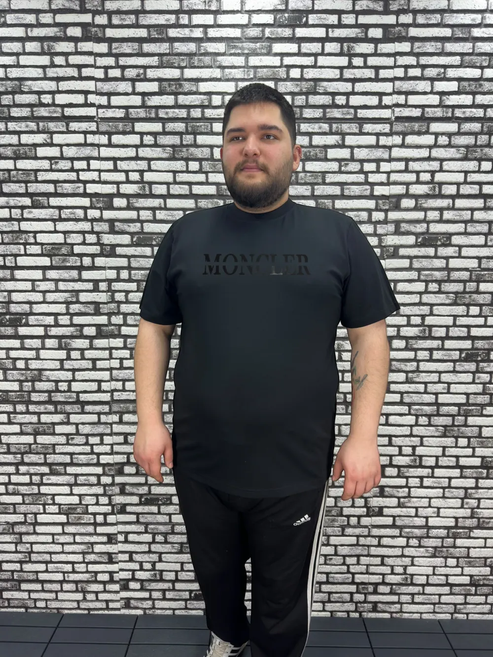 Erkek Büyük Beden Yeni Model Tişört Kolu Amblemli Dijital Baskılı Beyaz ve Siyah