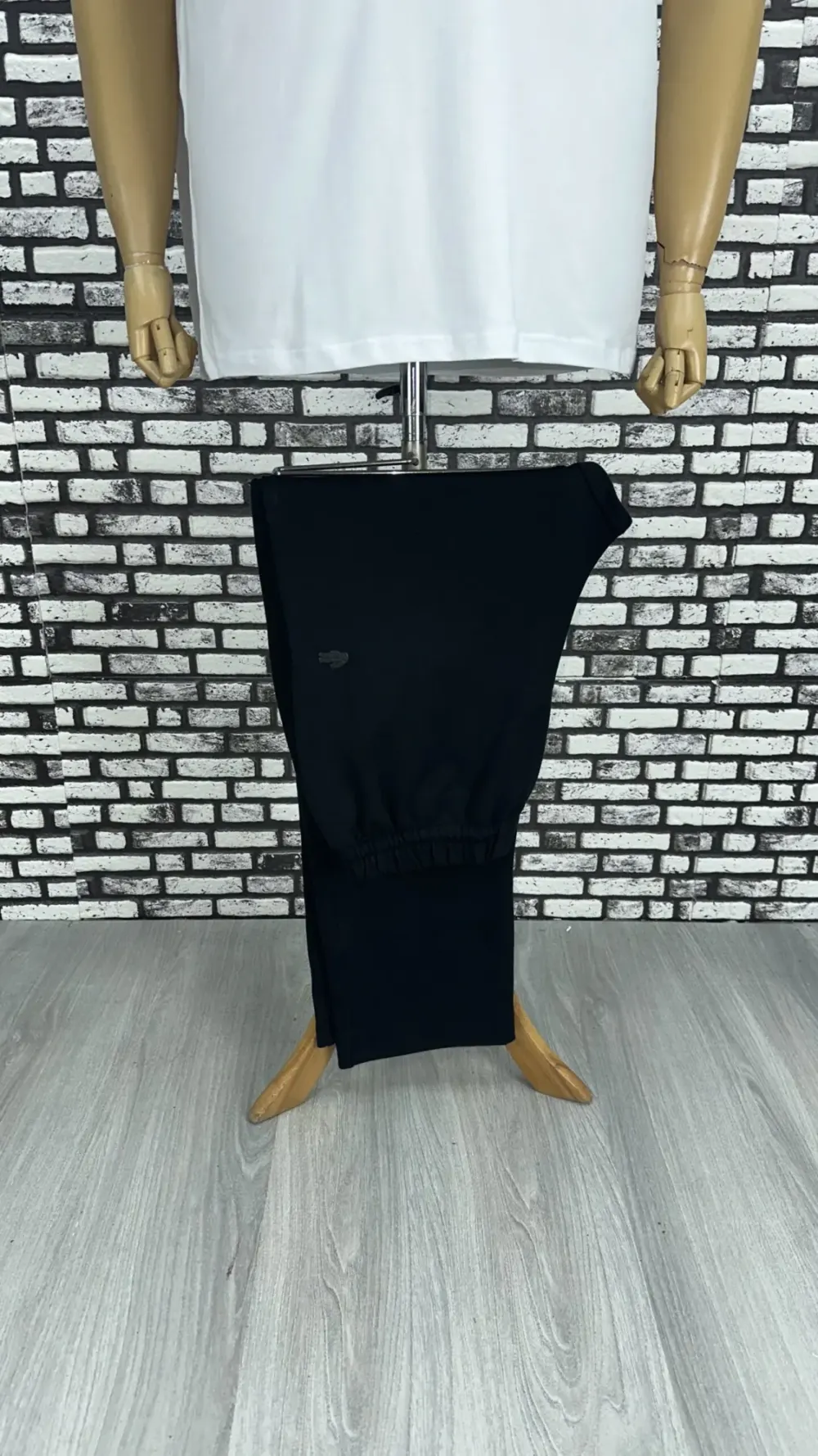 Büyük Beden Erkek Siyah Jogger Pantolon Eşofman Koyu Amblem