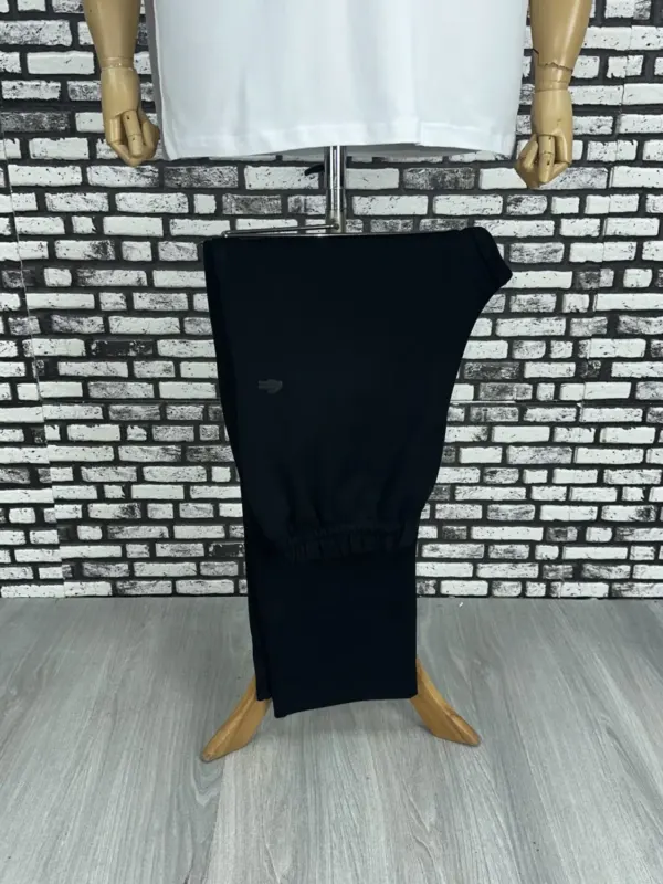 Büyük Beden Erkek Siyah Jogger Pantolon Eşofman Koyu Amblem