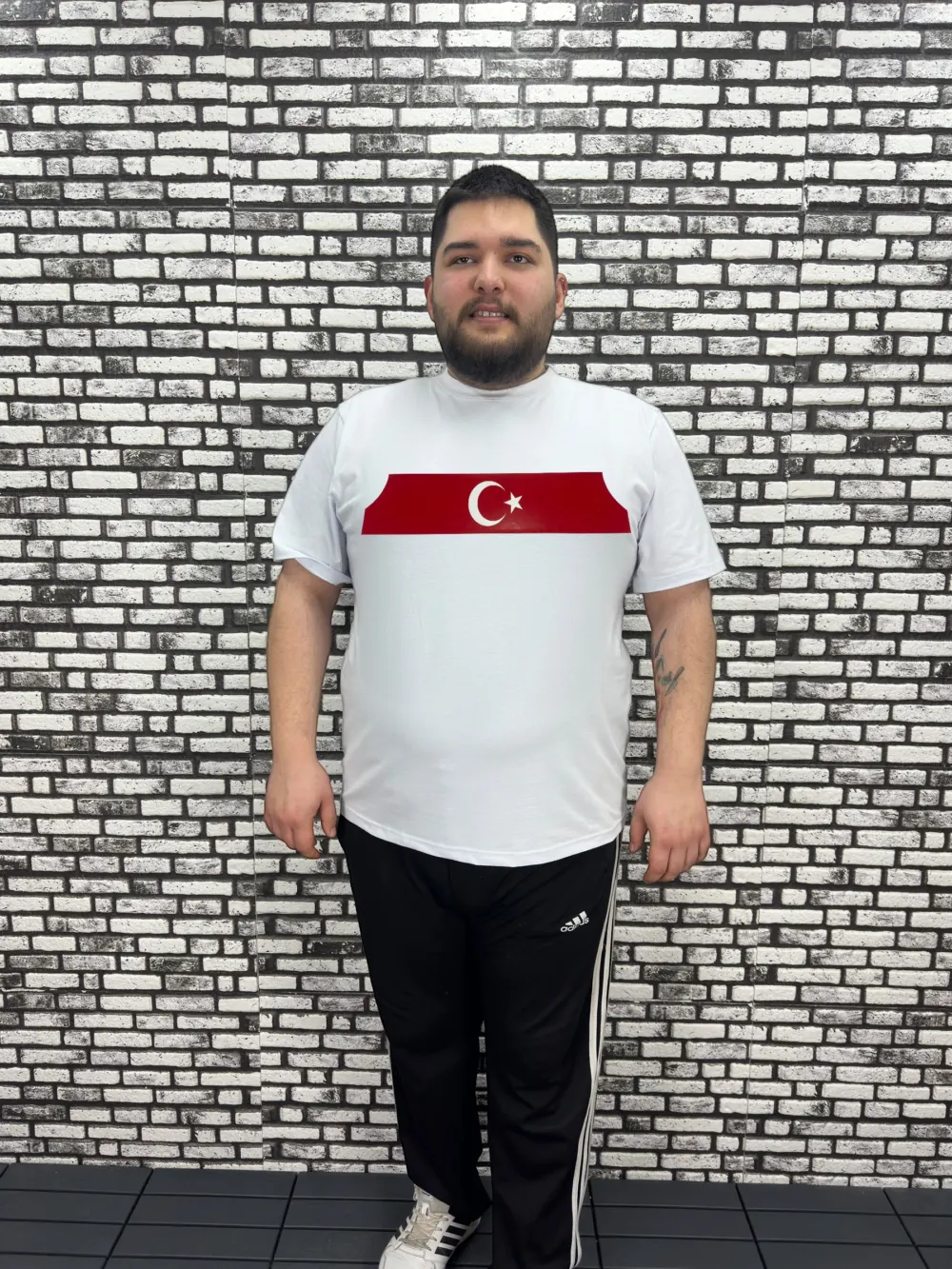 Büyük Beden Erkek Yeni Sezon Tişört Baskı Siyah ve Beyaz Renk