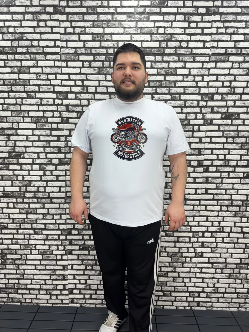 Büyük Beden Erkek Yeni Sezon Baskı Tişört Siyah ve Beyaz Renk