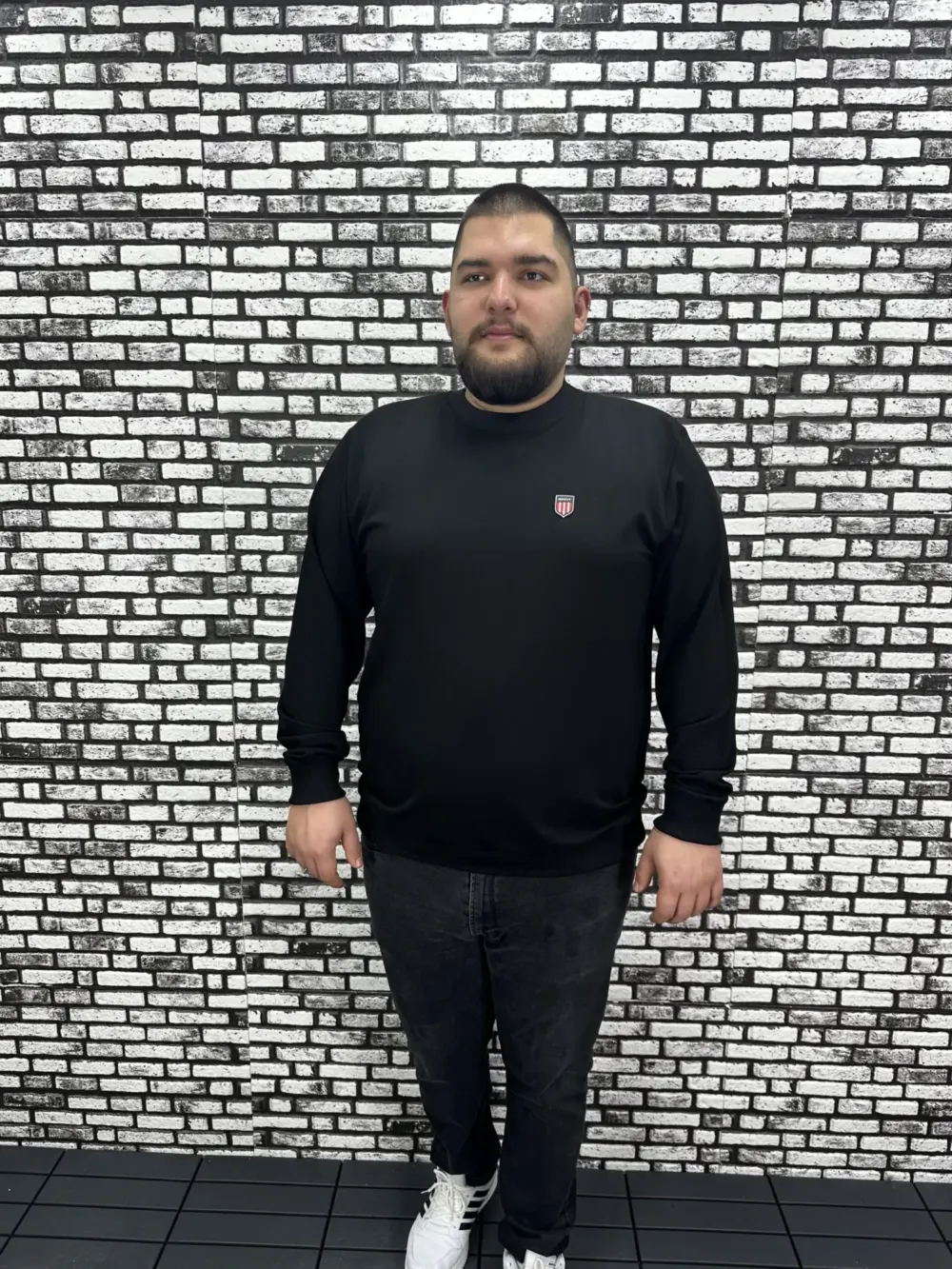 Büyük Beden Erkek Yeni Sezon Sweat Beyaz Kırmızı Siyah Lacivert Renk Dikiş Amblem