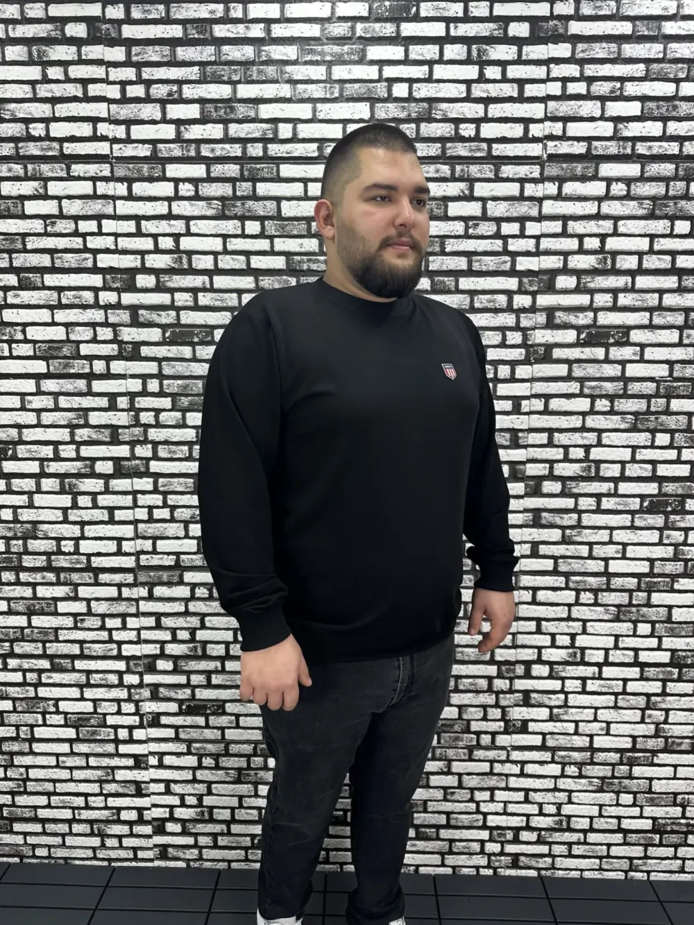 Büyük Beden Erkek Yeni Sezon Sweat Beyaz Kırmızı Siyah Lacivert Renk Dikiş Amblem
