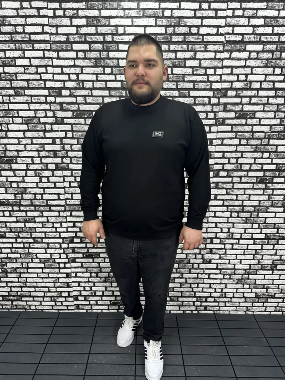 Büyük Beden Erkek Yeni Sezon Sweat Beyaz Kırmızı Siyah Lacivert Renk Dikiş Amblem