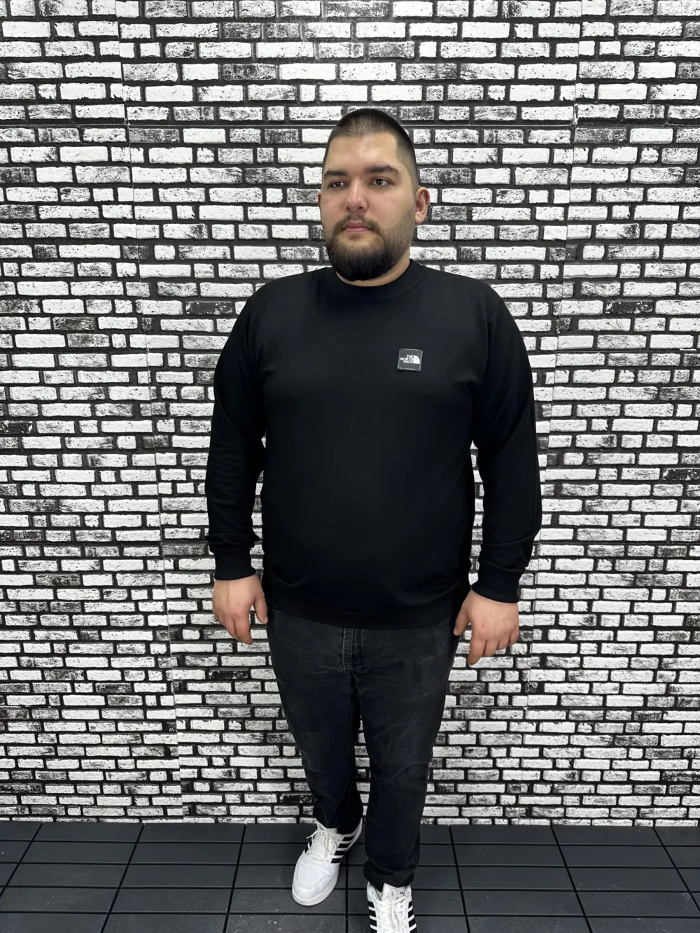 Büyük Beden Erkek Yeni Sezon Sweat Beyaz Kırmızı Siyah Lacivert Renk Dikiş Amblem