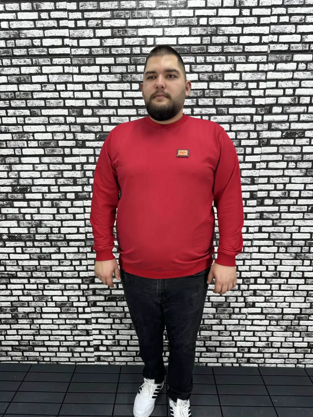 Büyük Beden Erkek Yeni Sezon Sweat Beyaz Kırmızı Siyah Lacivert Renk Dikiş Amblem