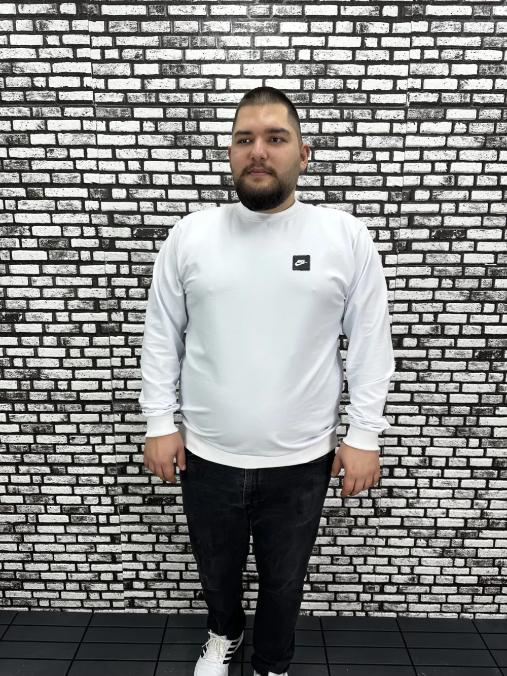 Büyük Beden Erkek Yeni Sezon Sweat Beyaz Kırmızı Siyah Lacivert Renk Dikiş Amblem