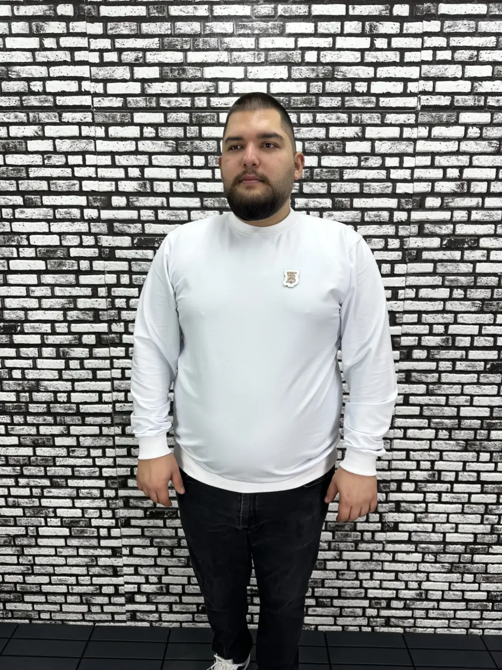 Büyük Beden Erkek Yeni Sezon Sweat Beyaz Kırmızı Siyah Lacivert Renk Dikiş Amblem