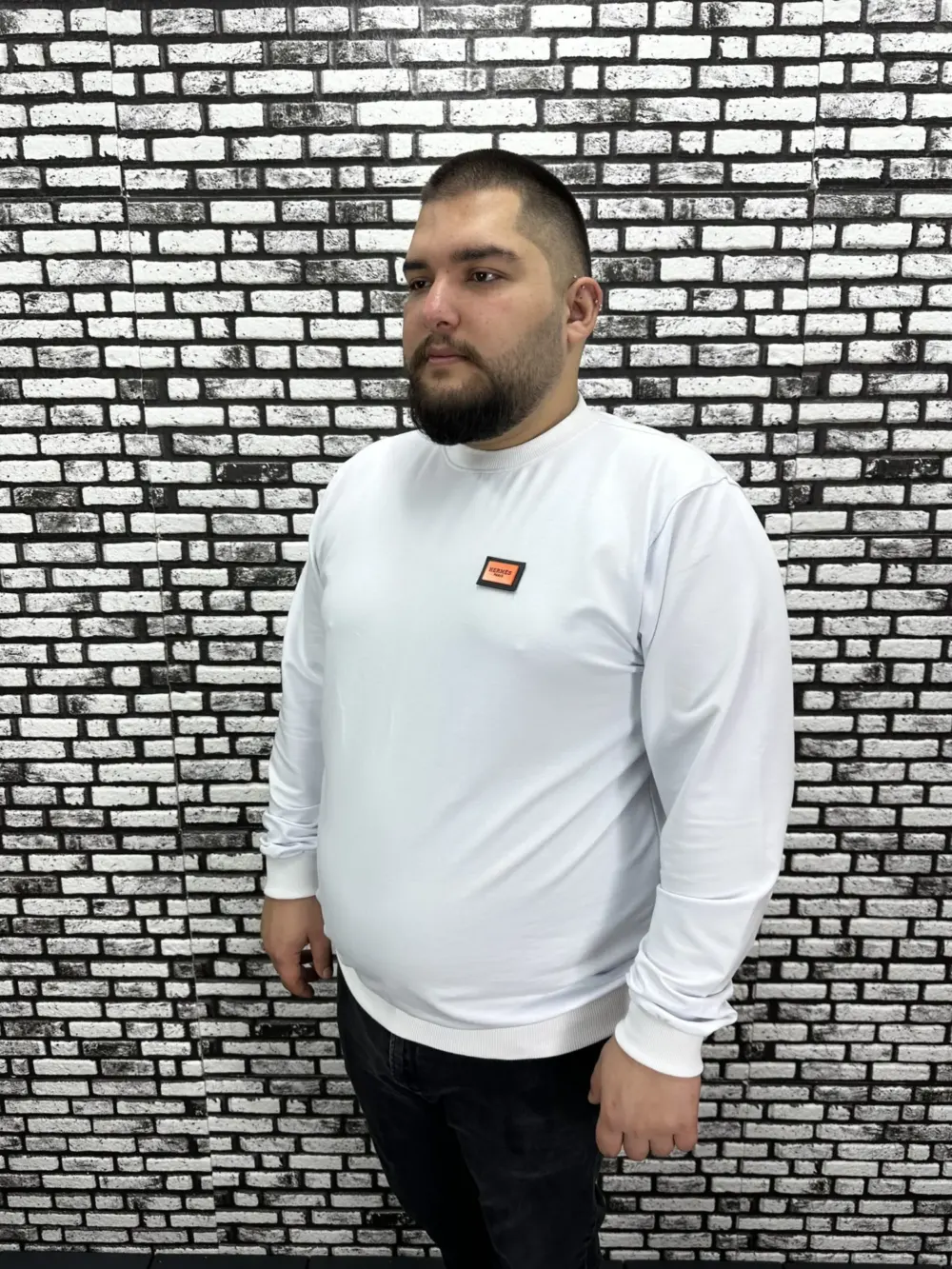 Büyük Beden Erkek Yeni Sezon Sweat Beyaz Kırmızı Siyah Lacivert Renk Dikiş Amblem