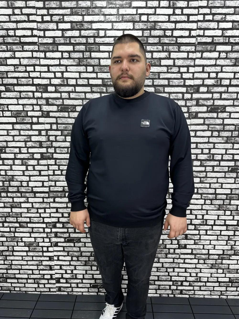 Büyük Beden Erkek Yeni Sezon Sweat Beyaz Kırmızı Siyah Lacivert Renk Dikiş Amblem