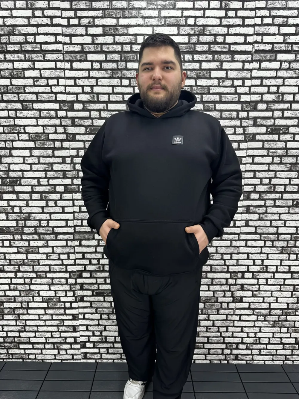 Büyük Beden Erkek 3 İplik Şardonlu Kapüşonlu Kanguru Cepli Dikiş Amblem Sweat 5 Renk