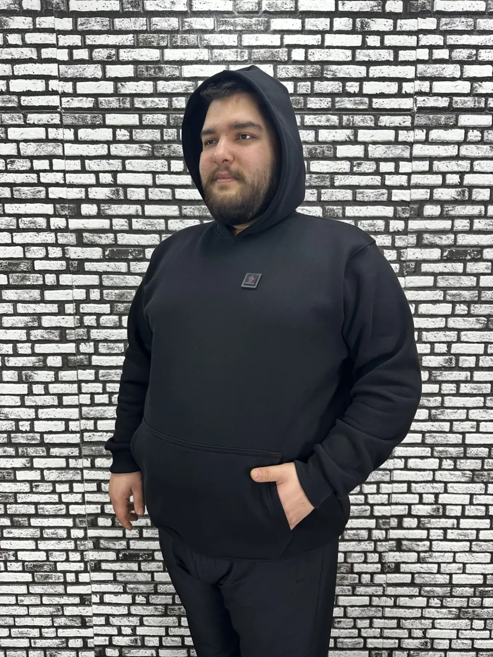 Büyük Beden Erkek 3 İplik Şardonlu Kapüşonlu Kanguru Cepli Dikiş Amblem Sweat 5 Renk