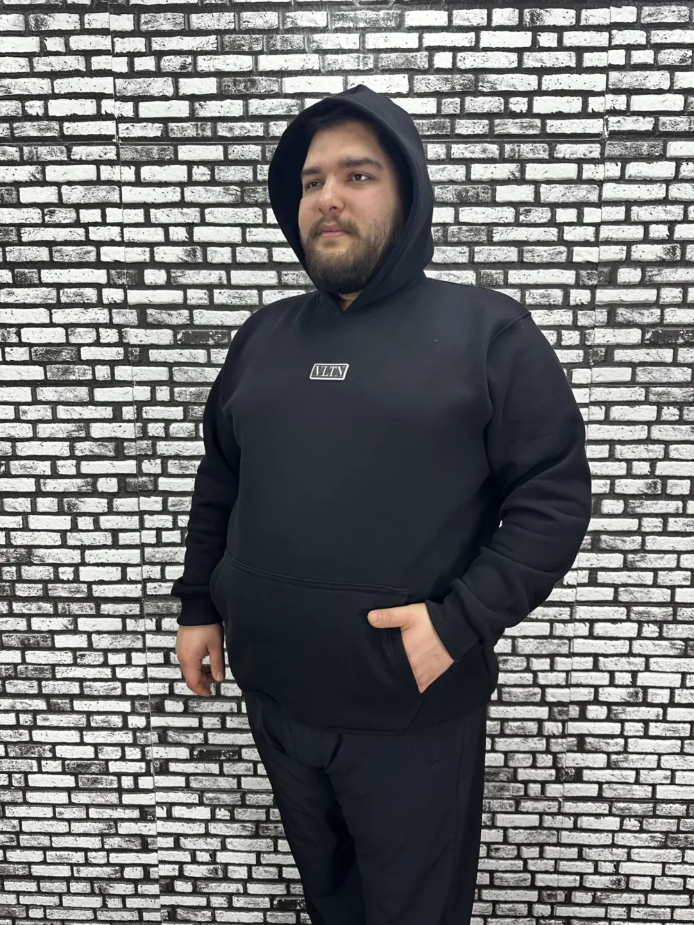 Büyük Beden Erkek 3 İplik Şardonlu Kapüşonlu Kanguru Cepli Dikiş Amblem Sweat 5 Renk