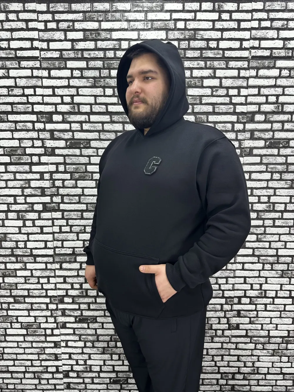 Büyük Beden Erkek 3 İplik Şardonlu Kapüşonlu Kanguru Cepli Dikiş Amblem Sweat 5 Renk