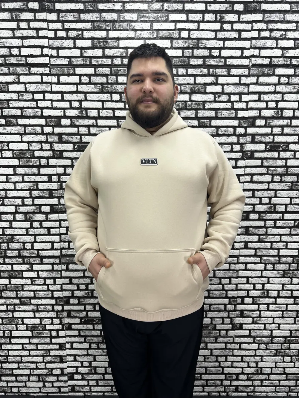 Büyük Beden Erkek 3 İplik Şardonlu Kapüşonlu Kanguru Cepli Dikiş Amblem Sweat 5 Renk