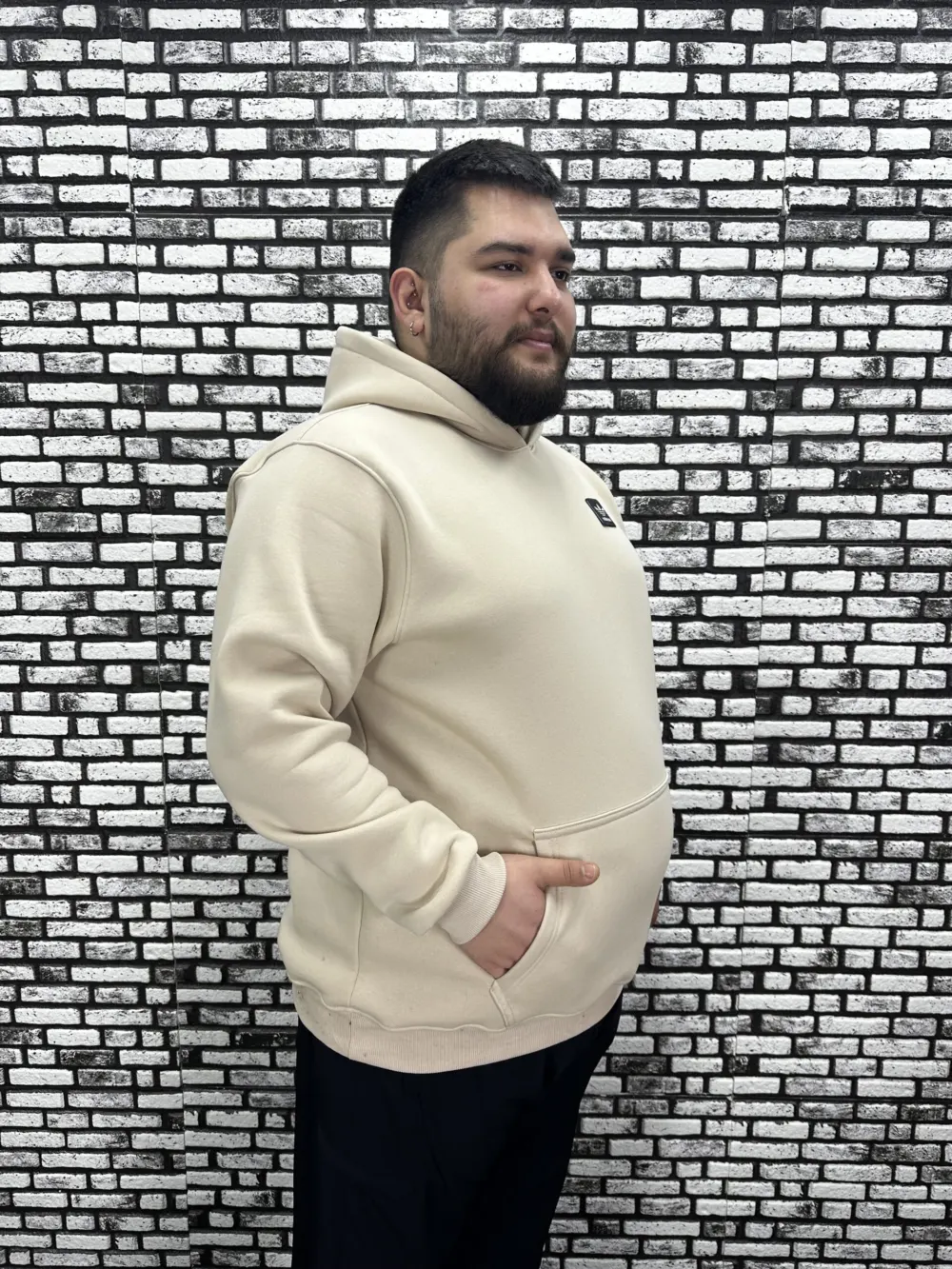 Büyük Beden Erkek 3 İplik Şardonlu Kapüşonlu Kanguru Cepli Dikiş Amblem Sweat 5 Renk