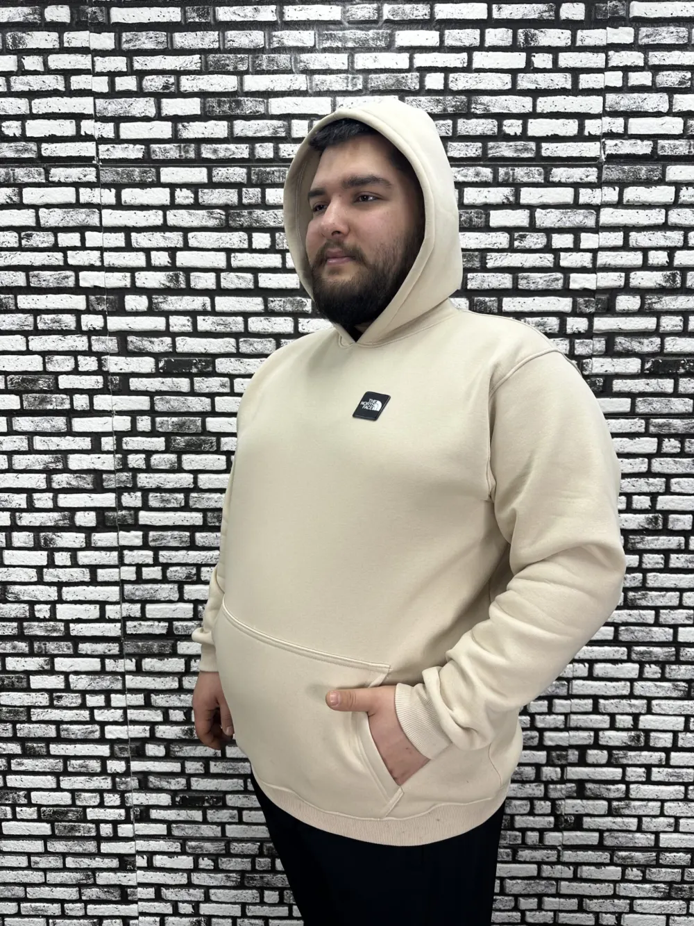 Büyük Beden Erkek 3 İplik Şardonlu Kapüşonlu Kanguru Cepli Dikiş Amblem Sweat 5 Renk