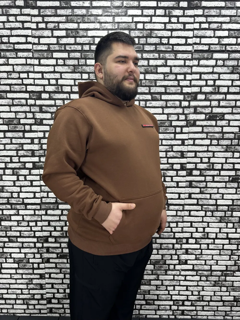 Büyük Beden Erkek 3 İplik Şardonlu Kapüşonlu Kanguru Cepli Dikiş Amblem Sweat 5 Renk