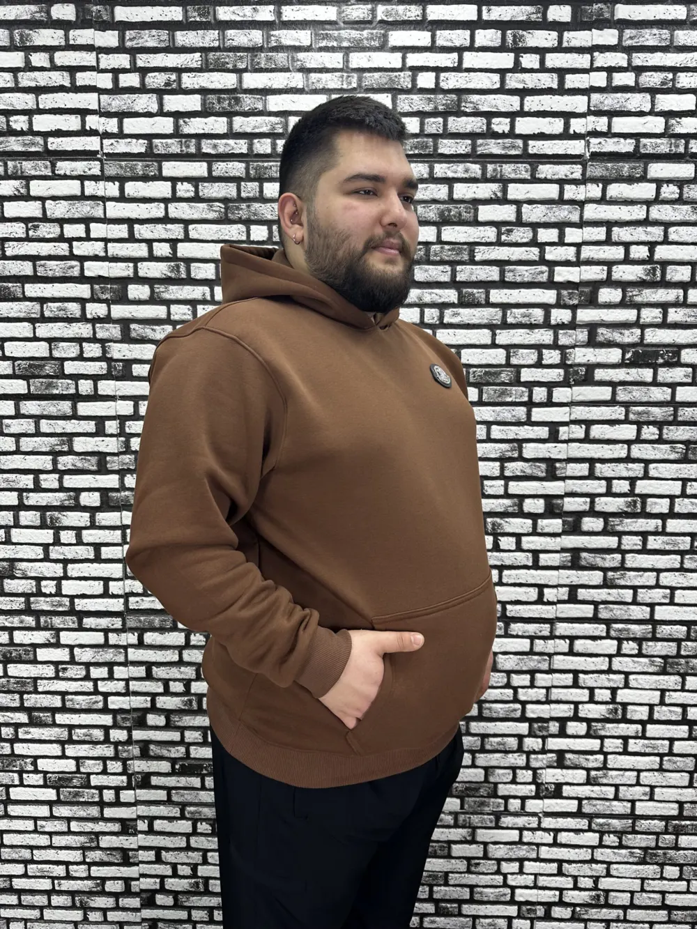 Büyük Beden Erkek 3 İplik Şardonlu Kapüşonlu Kanguru Cepli Dikiş Amblem Sweat 5 Renk