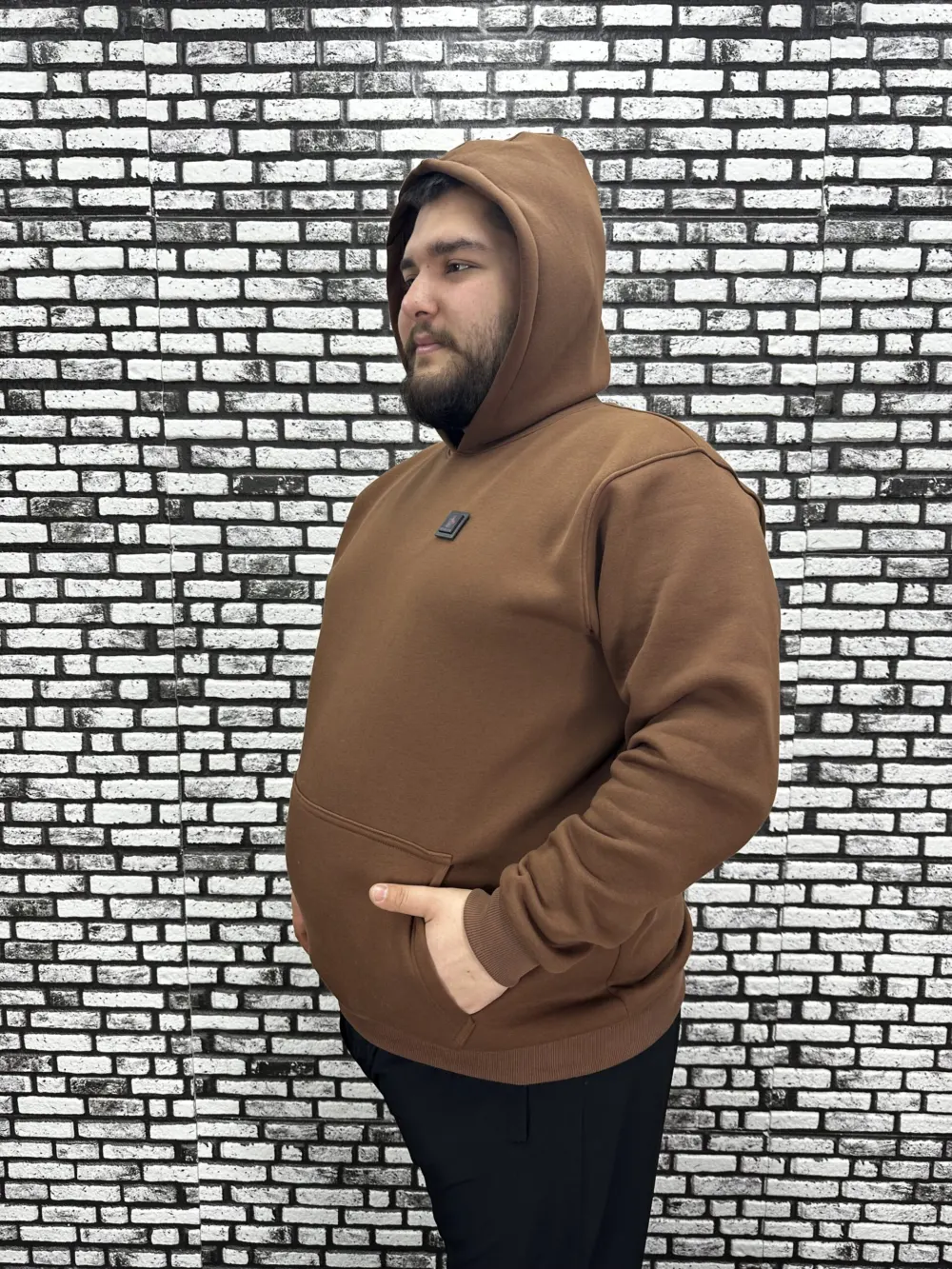 Büyük Beden Erkek 3 İplik Şardonlu Kapüşonlu Kanguru Cepli Dikiş Amblem Sweat 5 Renk
