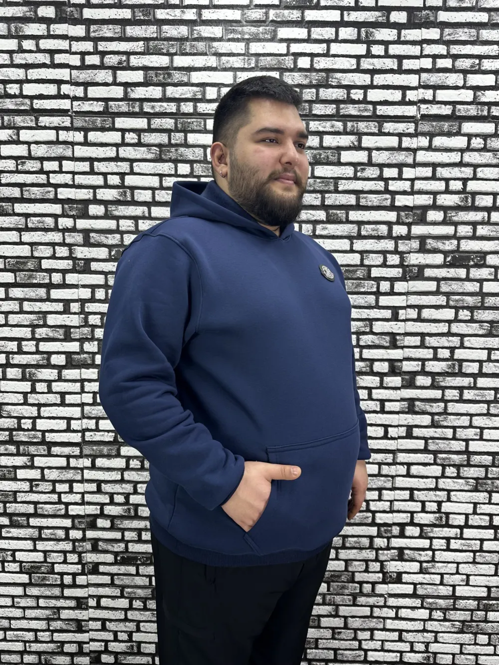 Büyük Beden Erkek 3 İplik Şardonlu Kapüşonlu Kanguru Cepli Dikiş Amblem Sweat 5 Renk