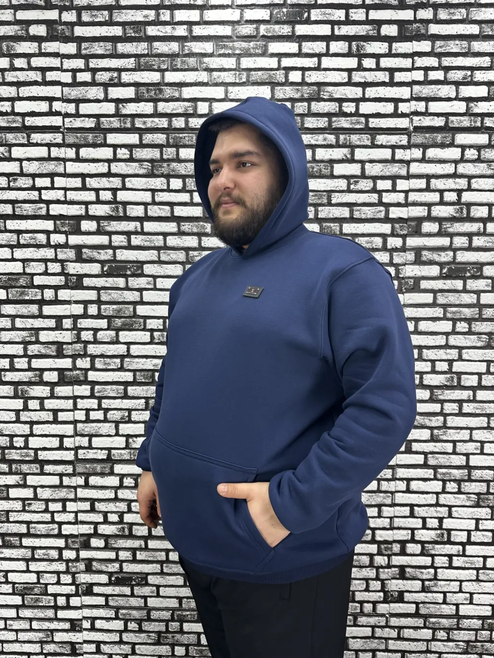 Büyük Beden Erkek 3 İplik Şardonlu Kapüşonlu Kanguru Cepli Dikiş Amblem Sweat 5 Renk