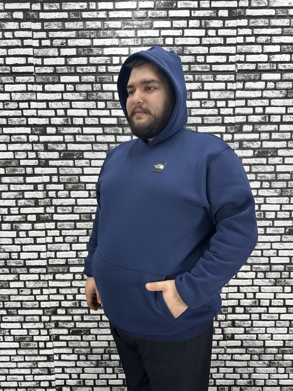 Büyük Beden Erkek 3 İplik Şardonlu Kapüşonlu Kanguru Cepli Dikiş Amblem Sweat 5 Renk