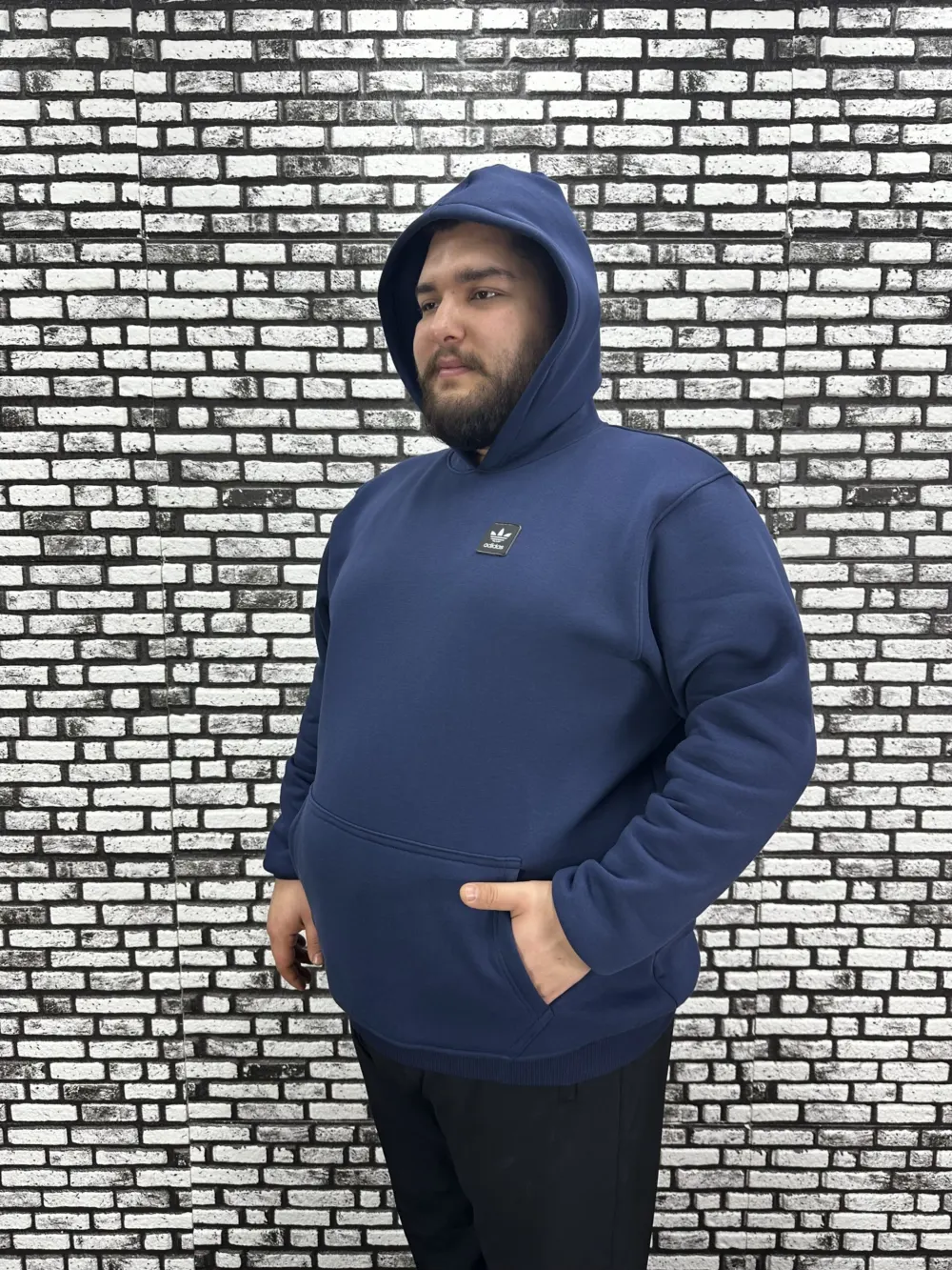 Büyük Beden Erkek 3 İplik Şardonlu Kapüşonlu Kanguru Cepli Dikiş Amblem Sweat 5 Renk
