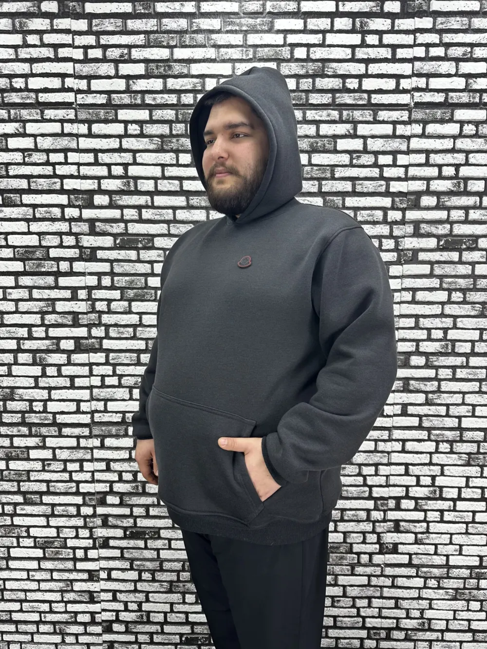 Büyük Beden Erkek 3 İplik Şardonlu Kapüşonlu Kanguru Cepli Dikiş Amblem Sweat 5 Renk