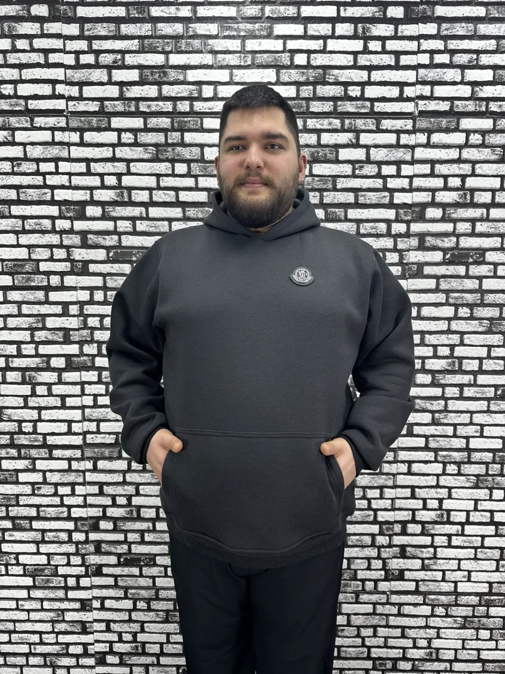 Büyük Beden Erkek 3 İplik Şardonlu Kapüşonlu Kanguru Cepli Dikiş Amblem Sweat 5 Renk