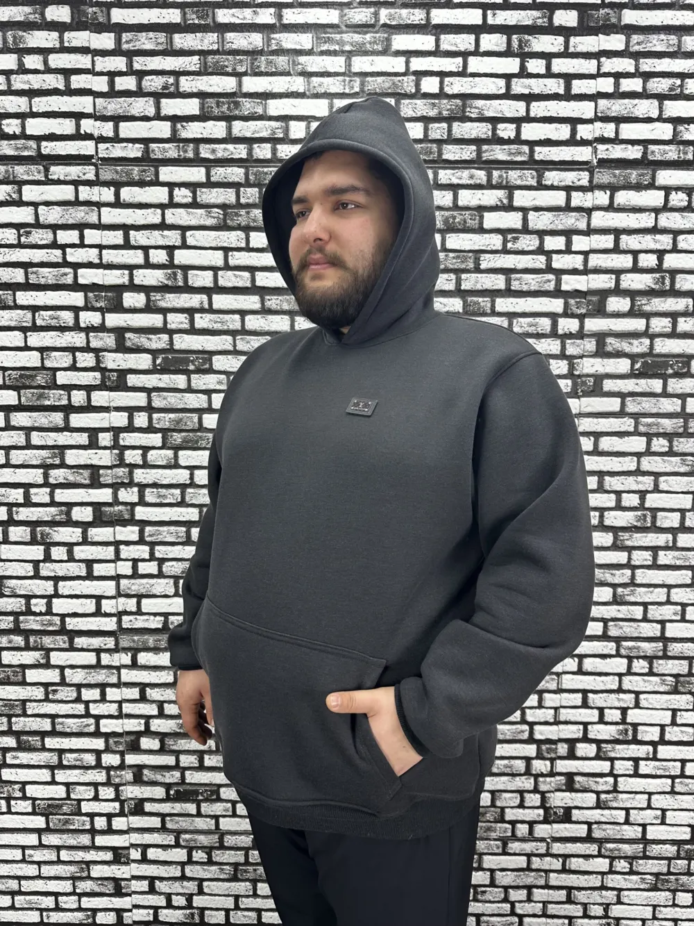 Büyük Beden Erkek 3 İplik Şardonlu Kapüşonlu Kanguru Cepli Dikiş Amblem Sweat 5 Renk