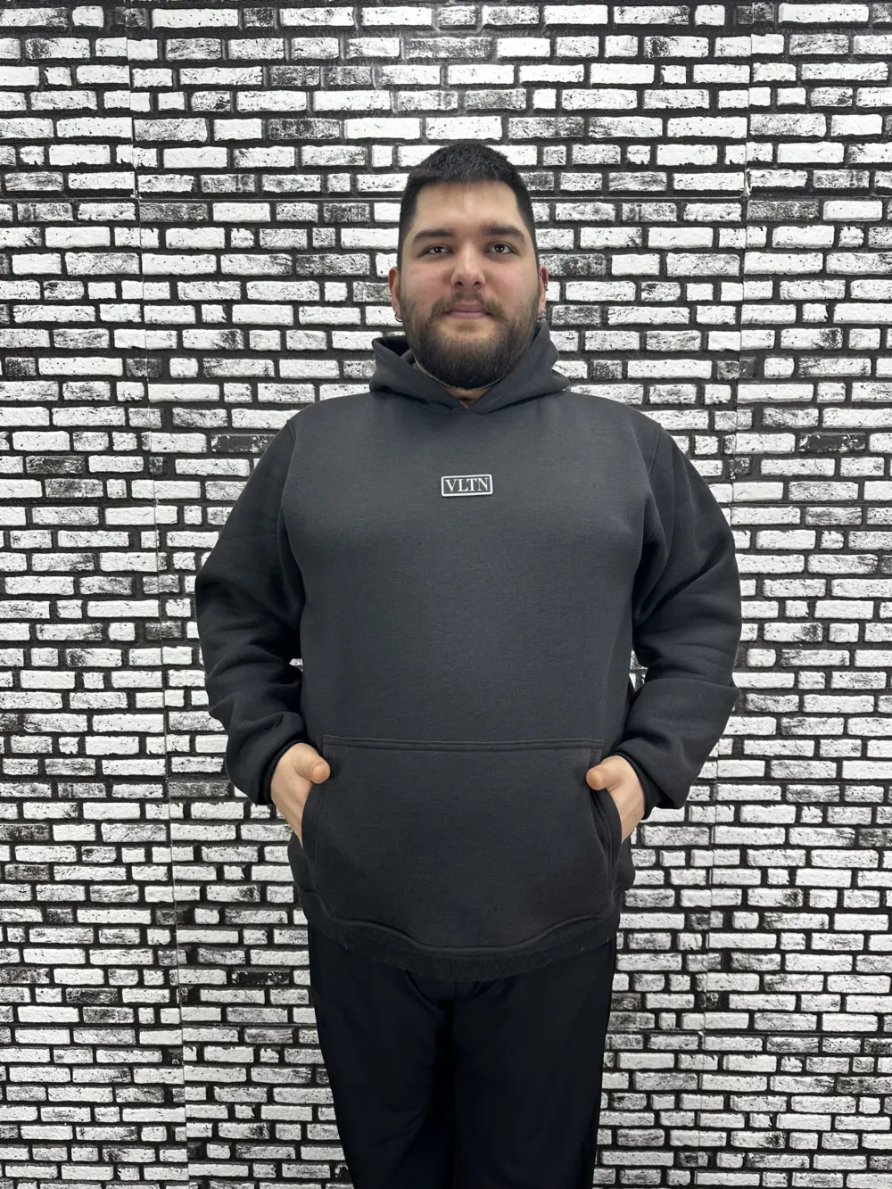 Büyük Beden Erkek 3 İplik Şardonlu Kapüşonlu Kanguru Cepli Dikiş Amblem Sweat 5 Renk