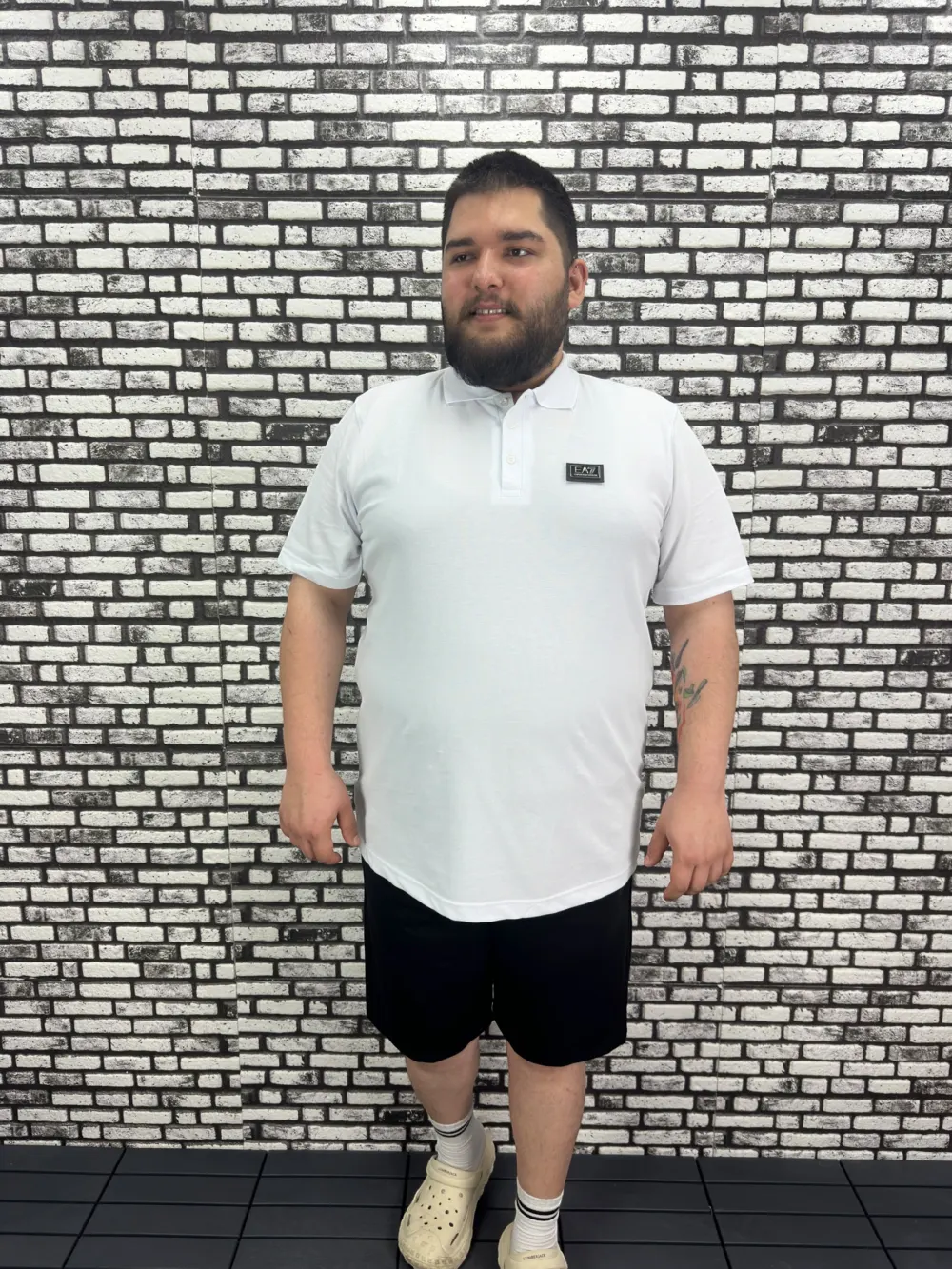 Büyük Beden Erkek Yeni Sezon Yeni Model Yakalı Tişört Siyah Beyaz Renk Kauçuk Dikiş
