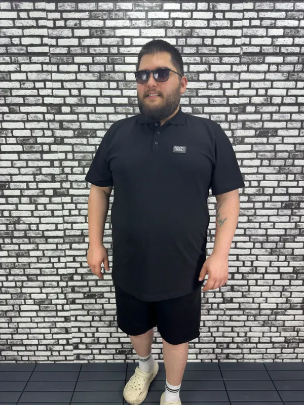 Büyük Beden Erkek Yeni Sezon Yeni Model Yakalı Tişört Siyah Beyaz Renk Kauçuk Dikiş