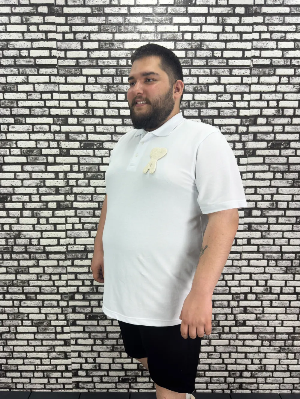 Büyük Beden Erkek Yeni Sezon Yeni Model Yakalı Tişört Siyah Beyaz Renk Kauçuk Dikiş