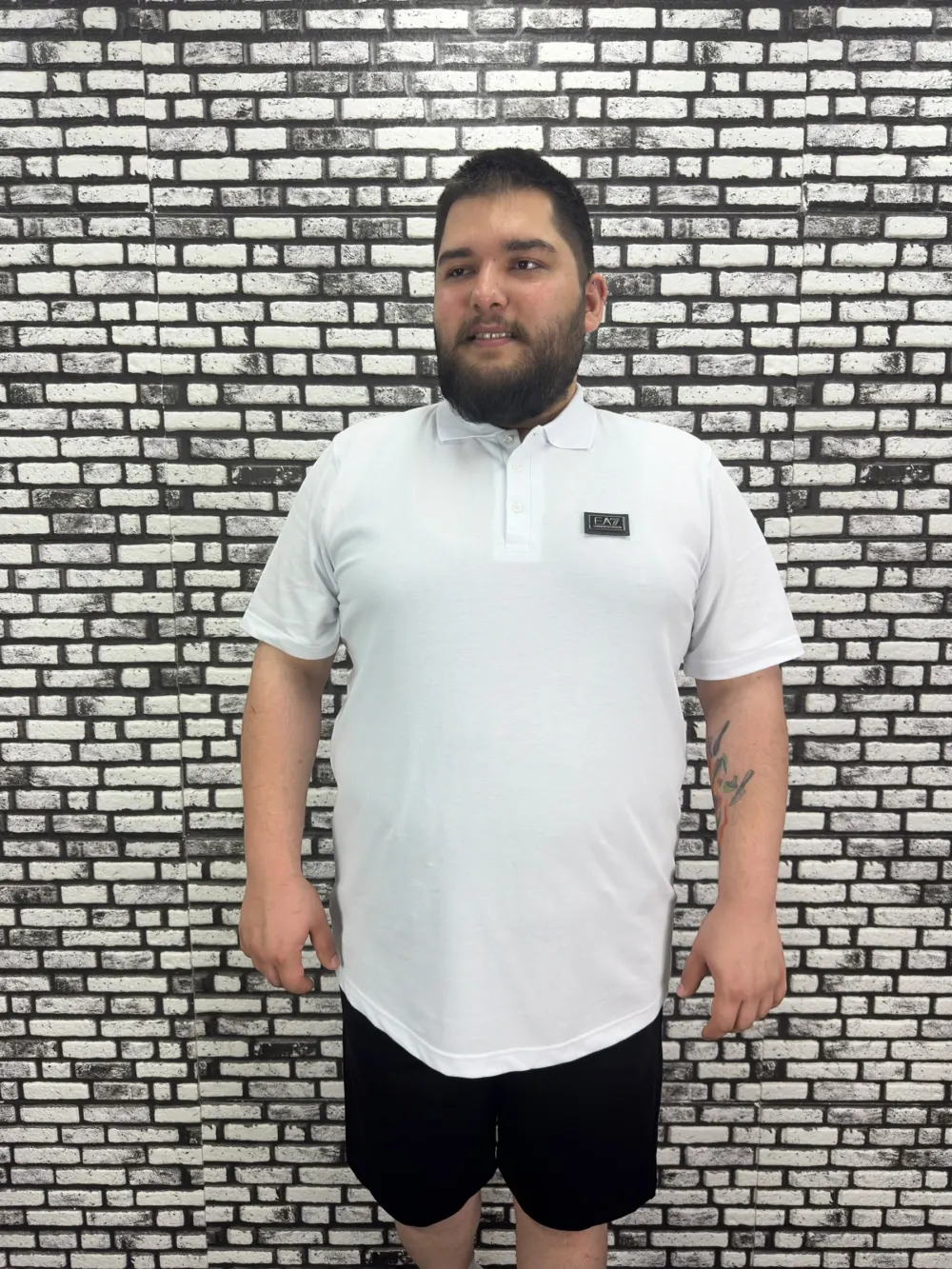 Büyük Beden Erkek Yeni Sezon Yeni Model Yakalı Tişört Siyah Beyaz Renk Kauçuk Dikiş