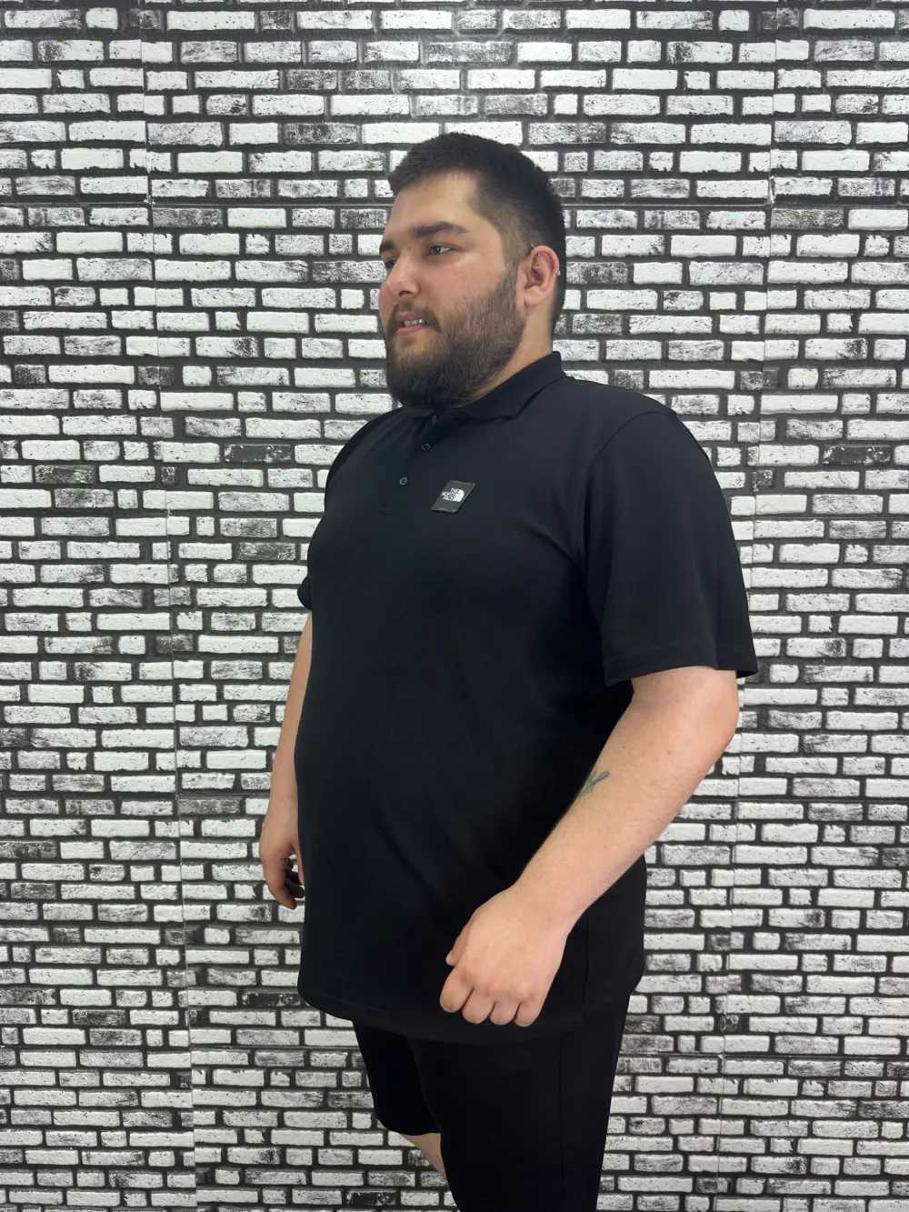 Büyük Beden Erkek Yeni Sezon Yeni Model Yakalı Tişört Siyah Beyaz Renk Kauçuk Dikiş