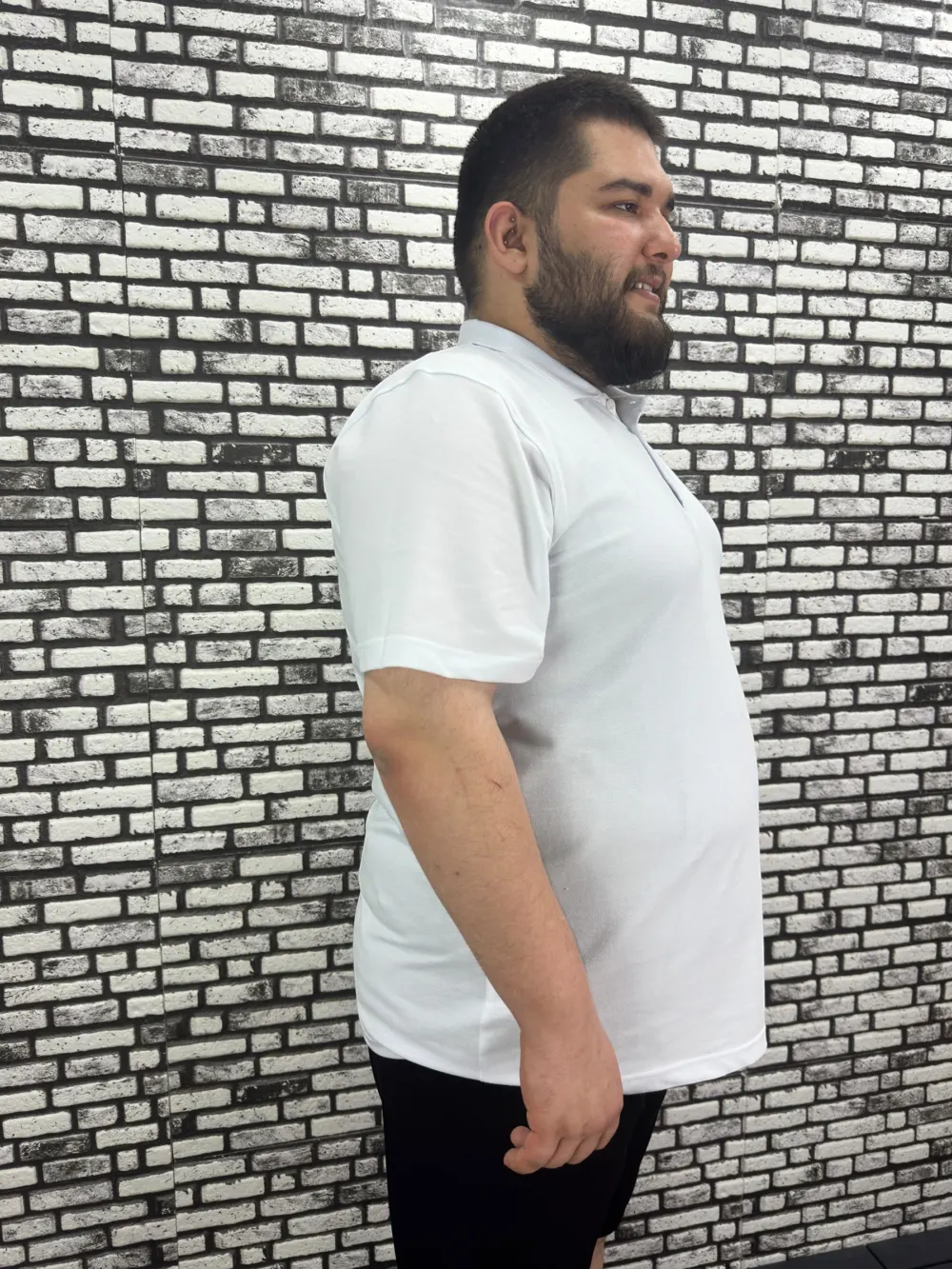 Büyük Beden Erkek Yeni Sezon Yeni Model Yakalı Tişört Siyah Beyaz Renk Kabartma Baskı